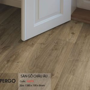 Ảnh thực tế sàn gỗ Pergo 03371