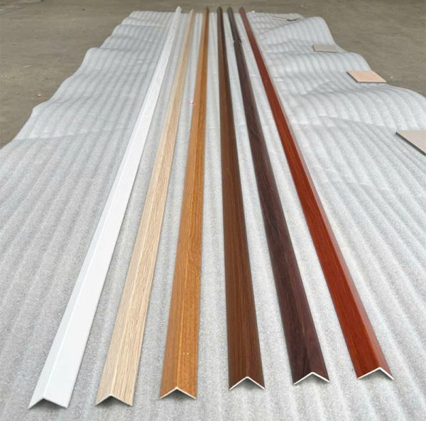 nẹp V30 nhựa dài 3000mm