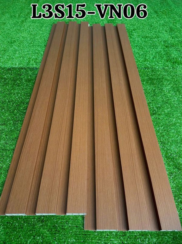 Lam 3 sóng nhựa màu Walnut VN06