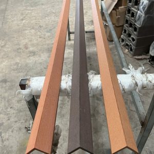 Nẹp V gỗ nhựa 41x41x2900mm