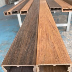 Lam trụ gỗ nhựa ASA 25x80 Teak & Coffee